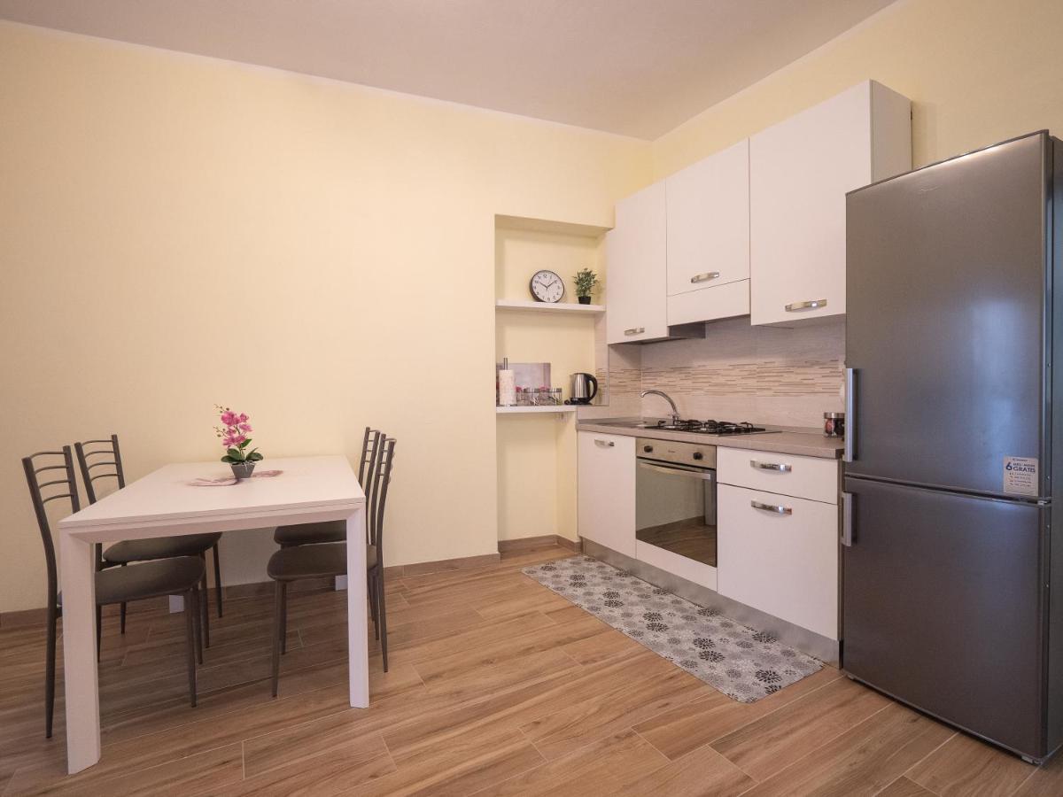 Appartamento Camelia House Bellano Esterno foto