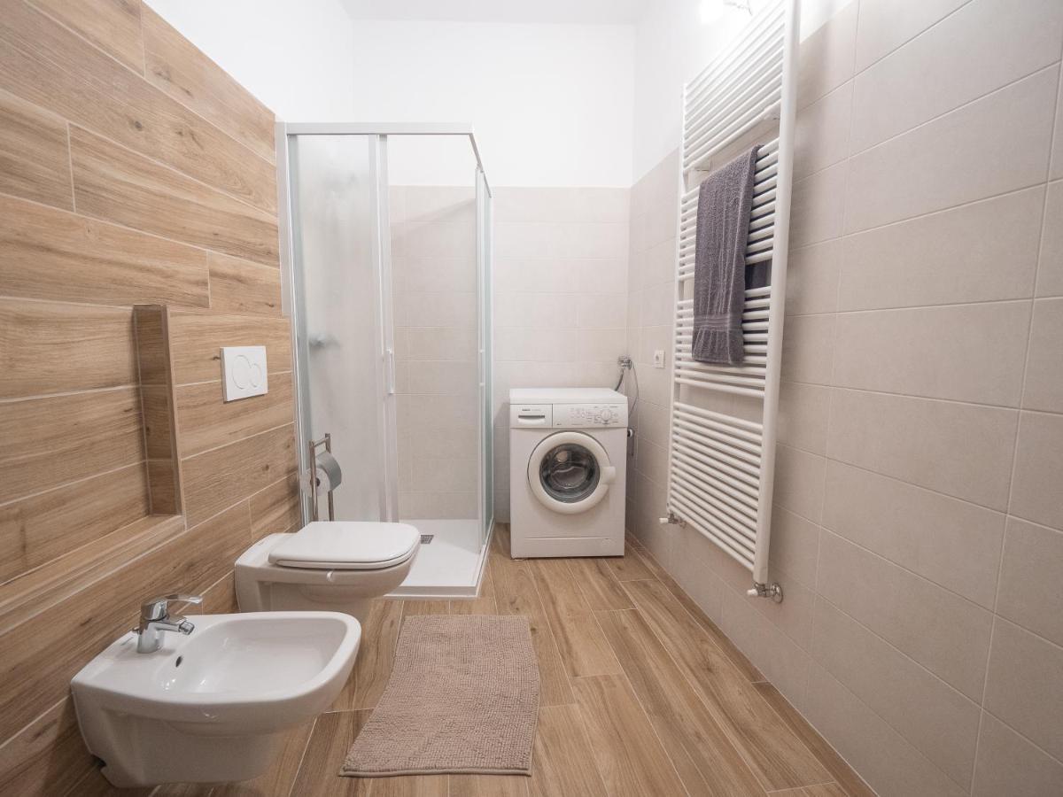 Appartamento Camelia House Bellano Esterno foto